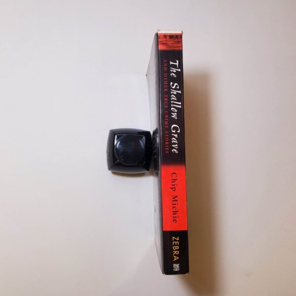 The Shallow Grave by Chip Michie - The Paperhound Online Bookshop The Shallow Grave by Chip Michie (Paperback)