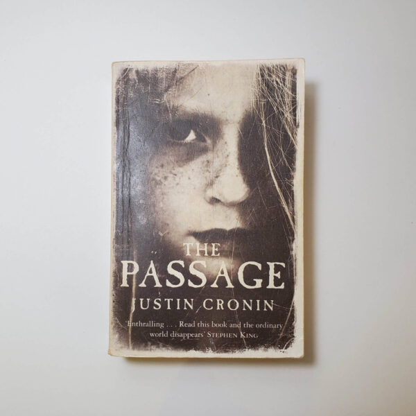 The Passage by Justin Cronin - The Paperhound Online Bookshop The Passage by Justin Cronin (The Passage #1) (Paperback)