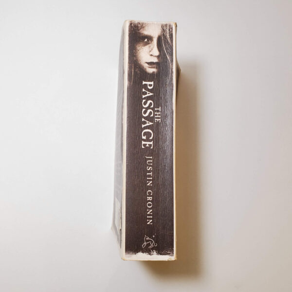 The Passage by Justin Cronin - The Paperhound Online Bookshop The Passage by Justin Cronin (The Passage #1) (Paperback)
