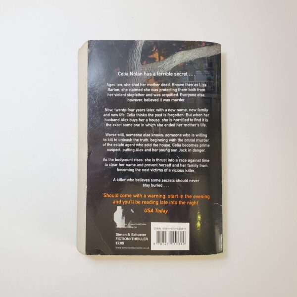 No Place Like Home by Mary Higgins Clark (Paperback)
